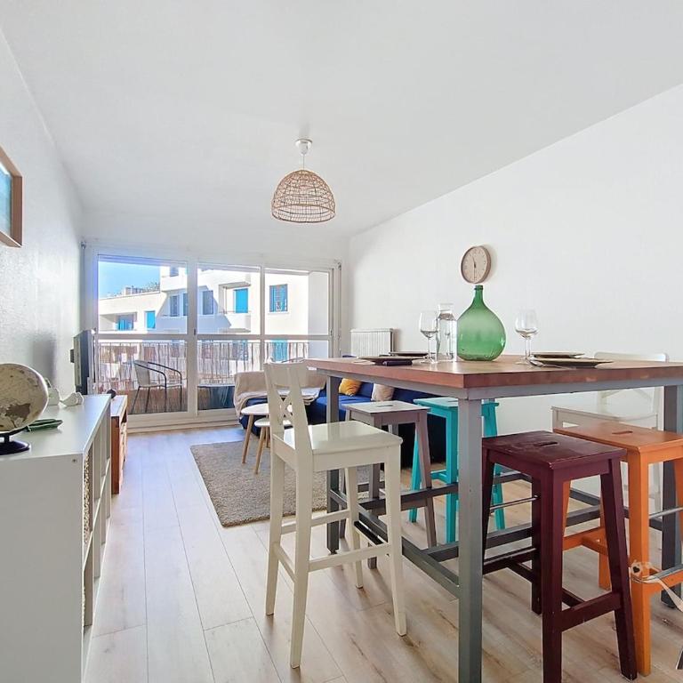 Le Citadin, Centre ville, parking gratuit pour 6p - Appartement 2 Chambres - 10