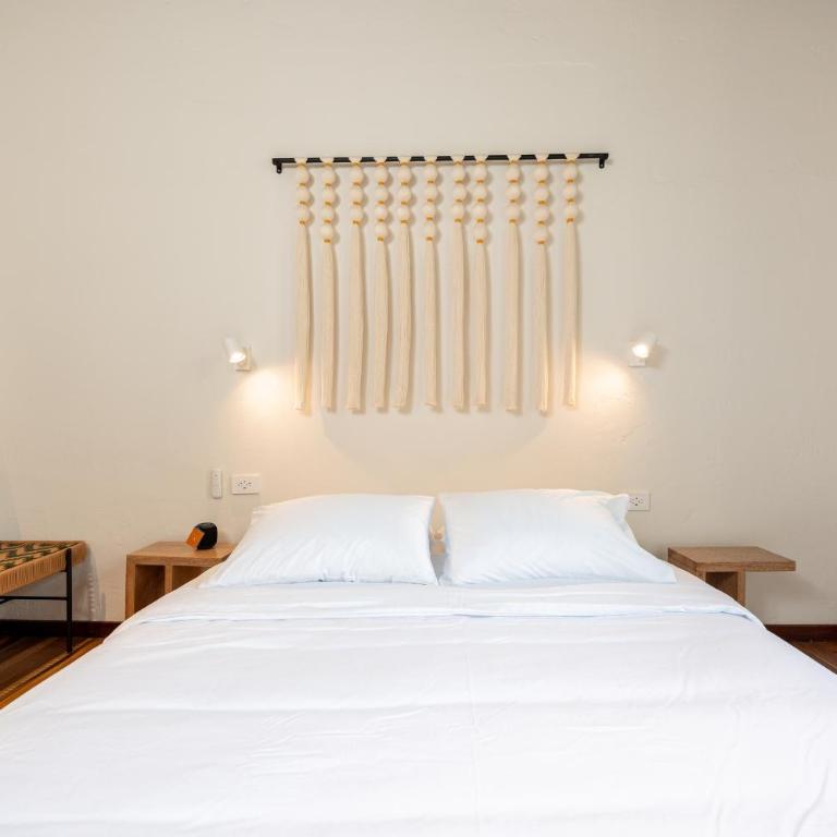 Hotel Boutique Casamía - Double Room with Private Bathroom - 4