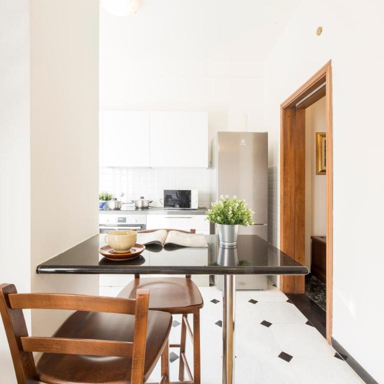 CasaViva - Trilo with parking in Genova - Two-Bedroom Apartment - 9