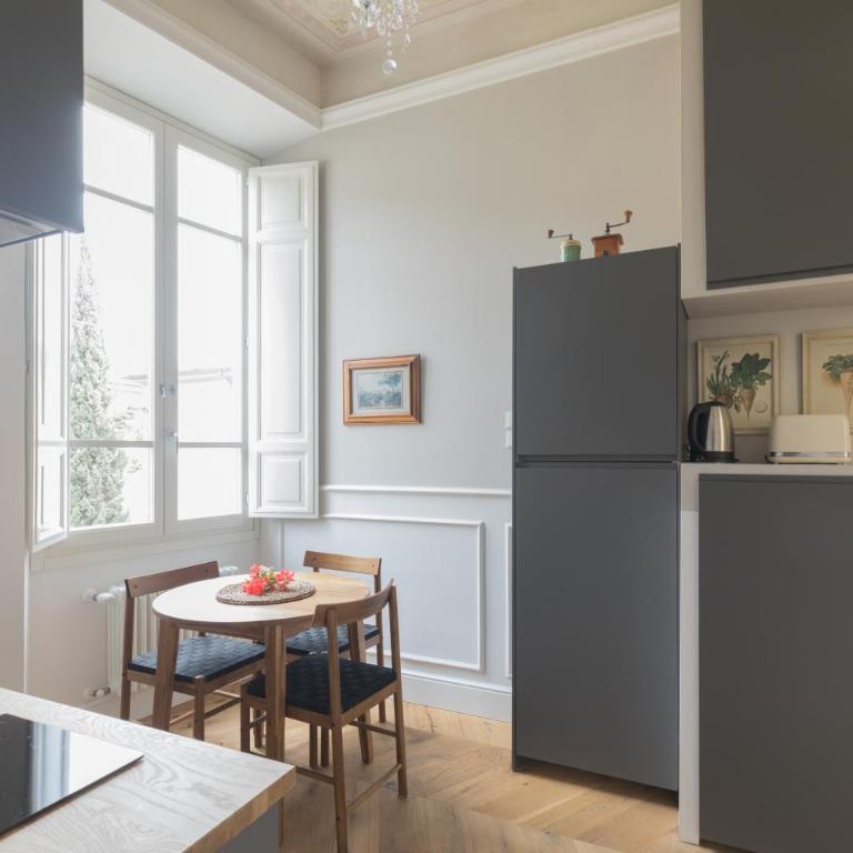 Next stop, Florence - One-Bedroom Apartment - 4