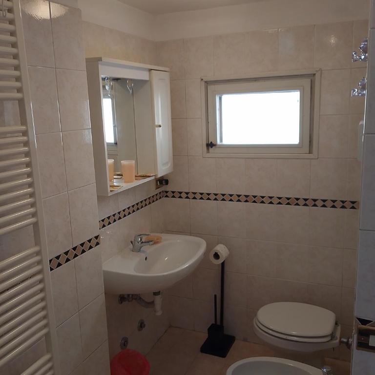 il Cantuccio - Camera Doppia con Letti Singoli con Bagno Privato - 3