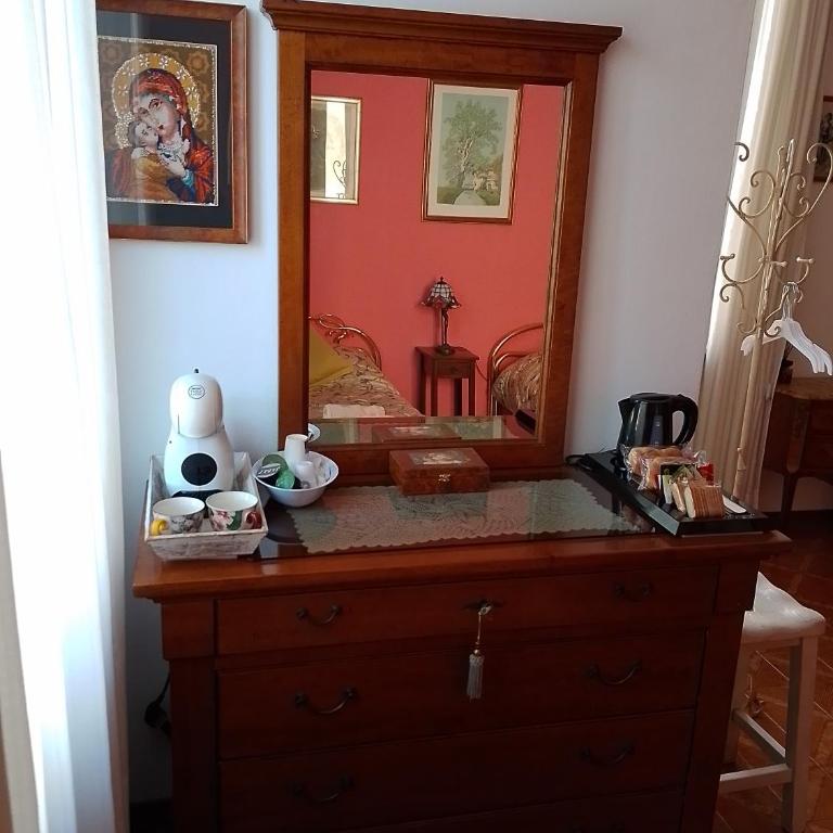 il Cantuccio - Camera Doppia con Letti Singoli con Bagno Privato - 7