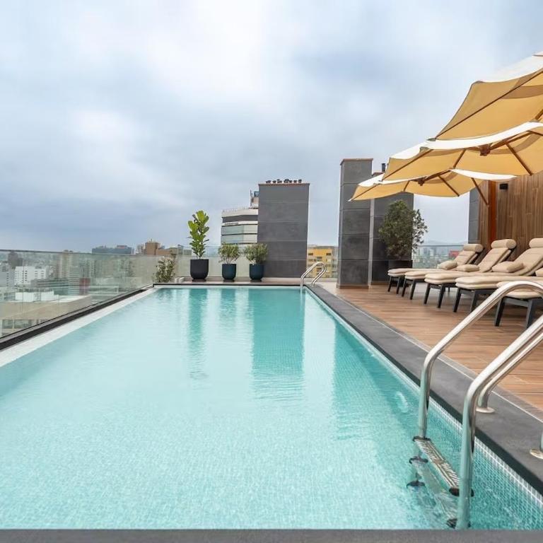 Larco 601 - Apartment in the center of Miraflores - Two-Bedroom Apartment with View - 70