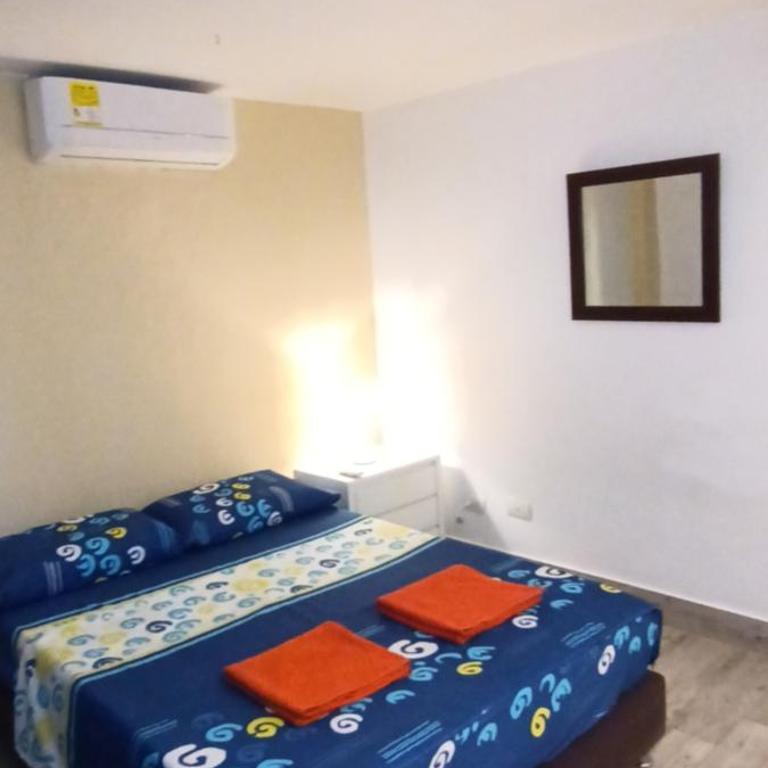 Lindo apartamento a pocos metros de la playa - Two-Bedroom Apartment - 13