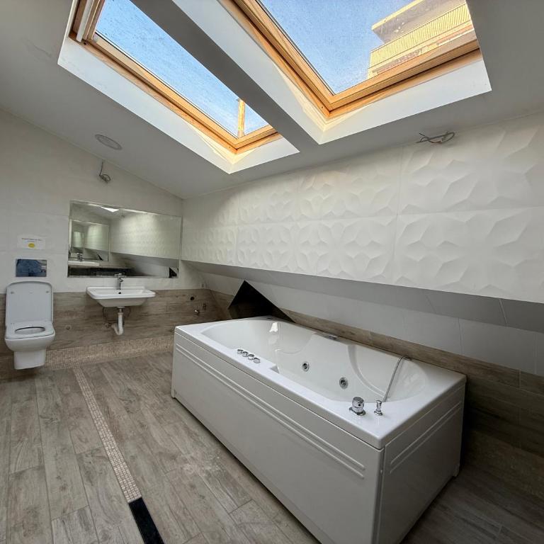 Duplex stan 130m2 - centar grada - Apartman sa 2 Spavaće Sobe - 2