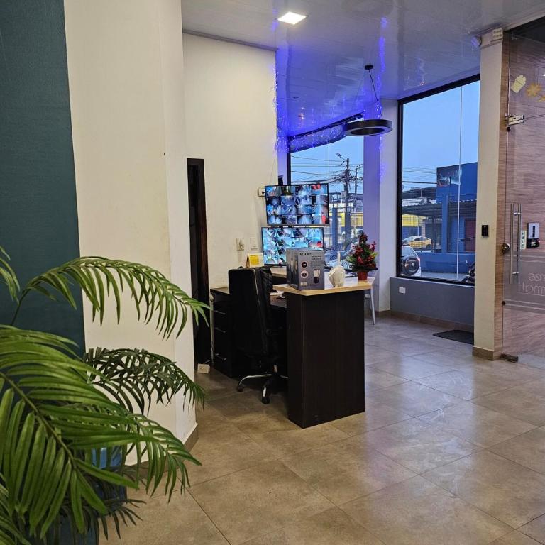 La Martina Suites Wifi Parking & Aire Acondicionado - Two-Bedroom Apartment - 27