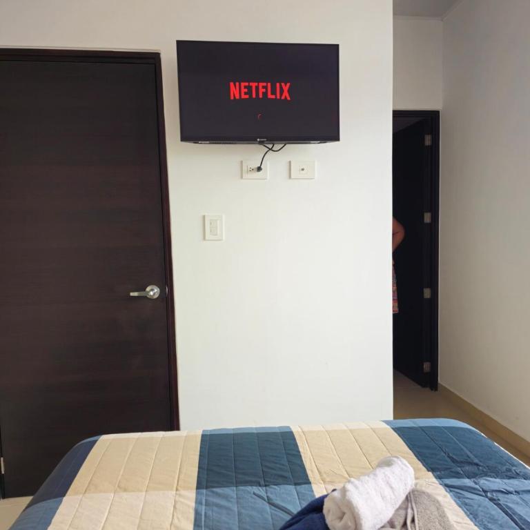 La Martina Suites Wifi Parking & Aire Acondicionado - Two-Bedroom Apartment - 70