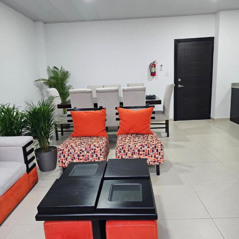 La Martina Suites Wifi Parking & Aire Acondicionado - Two-Bedroom Apartment - 88