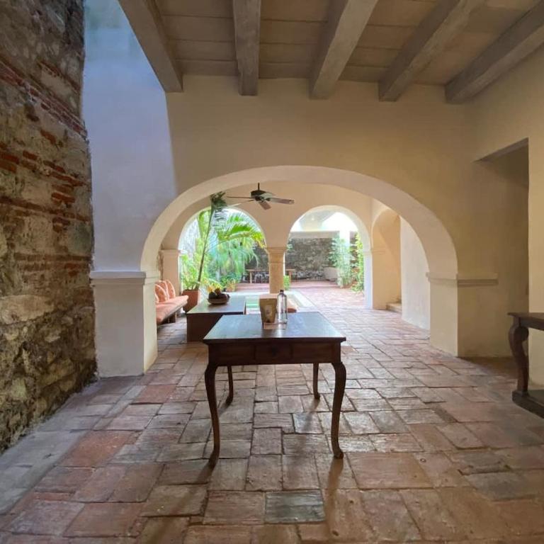 Engaging 4BR Colonial Villa with AC in Cartagena - Vacation Home - 5