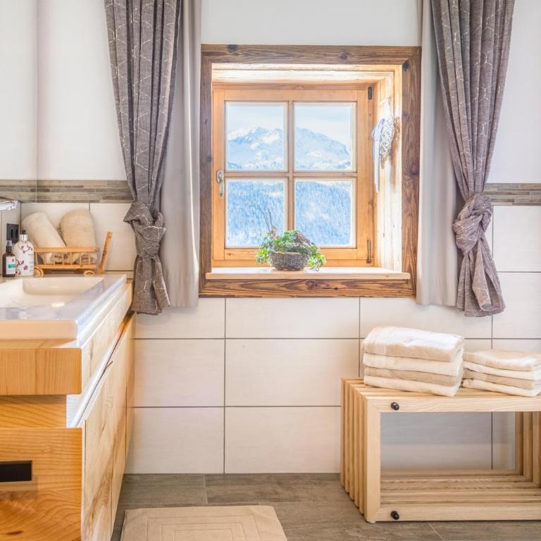 Chalet Schintlbauer - Apartment mit 2 Schlafzimmern und Bergblick - 19