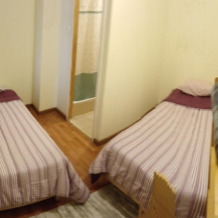Hostal poetas de Cartagena - Twin Room with Private Bathroom - 1