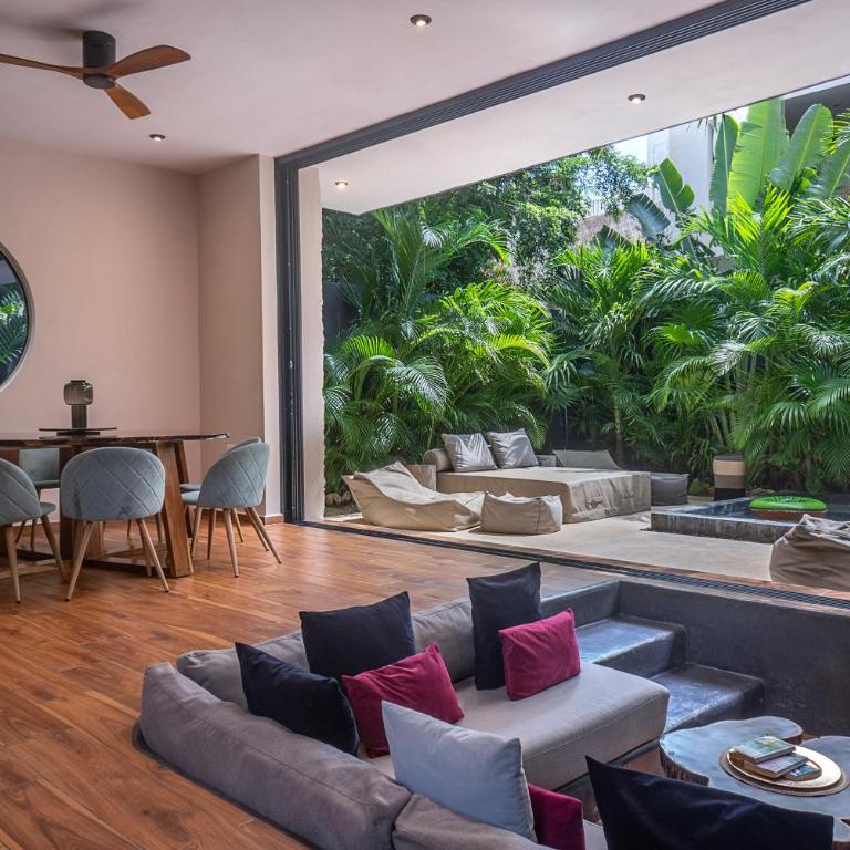 Maison SisCōLinō 4Bdrm w/ SwimUp & Rooftop Pools - Villa - 4