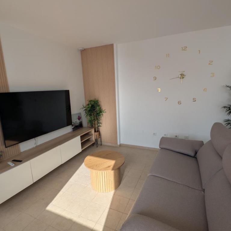 Sea View Penthouse in Benalmádena - One-Bedroom Apartment - 23