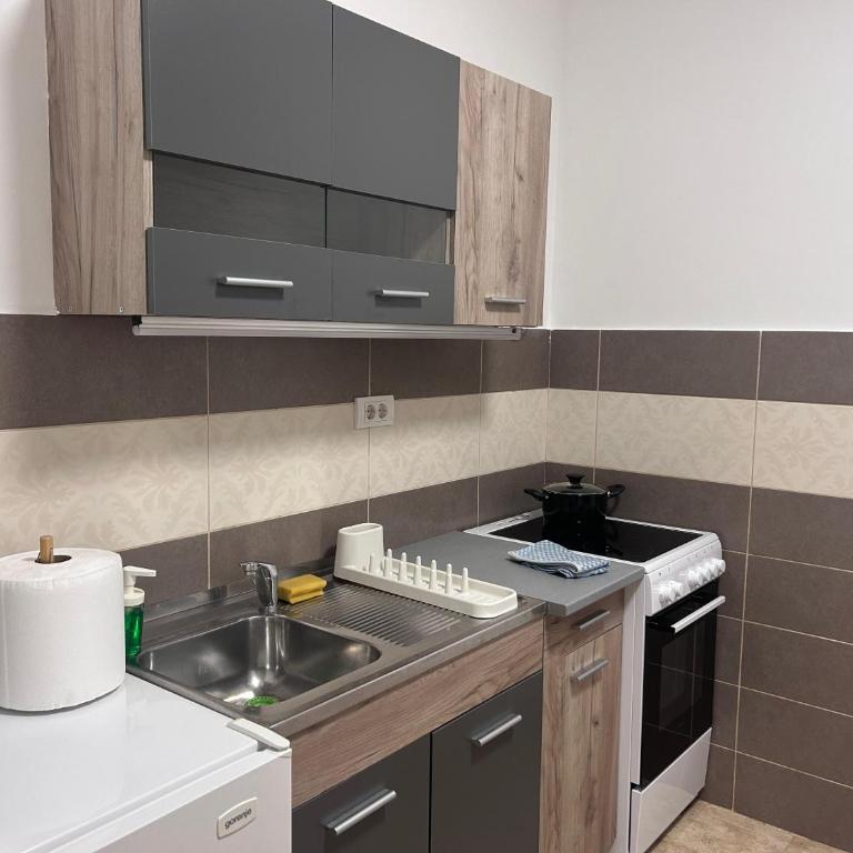 VHome - Two-Bedroom Apartment - 7