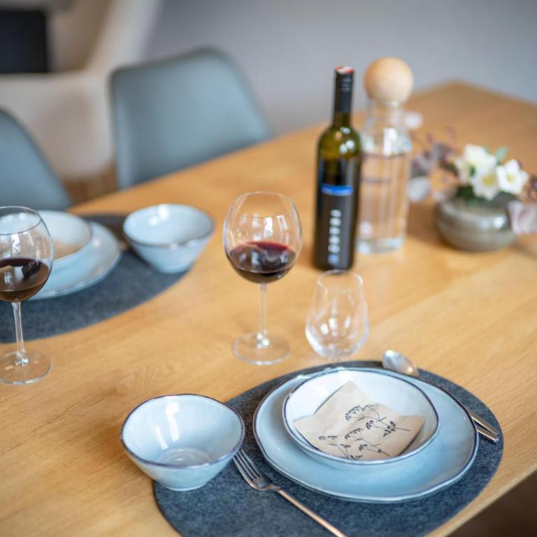 Apart M - Apartment mit 2 Schlafzimmern und Badezimmer - 8