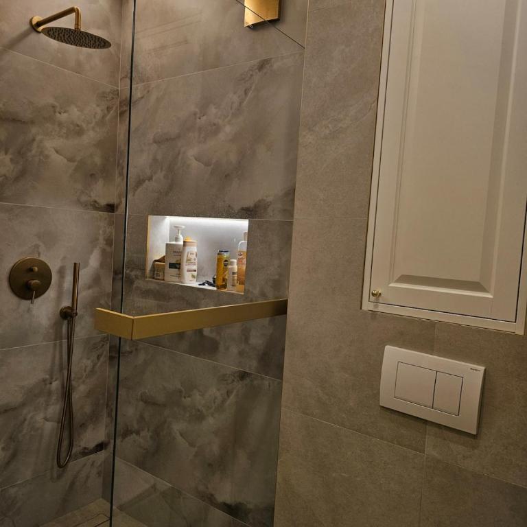 Grand Atelier Old Town Boutique Luxury - Two-Bedroom Deluxe Apartment with Balcony - 27