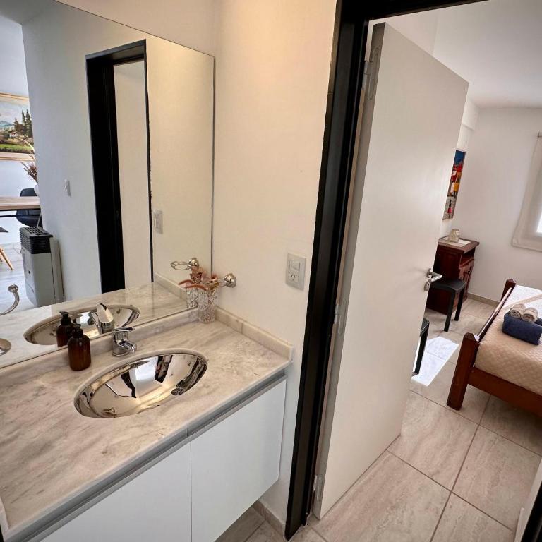 Departamento con piscina General Paz - Apartamento de 1 dormitorio - 7