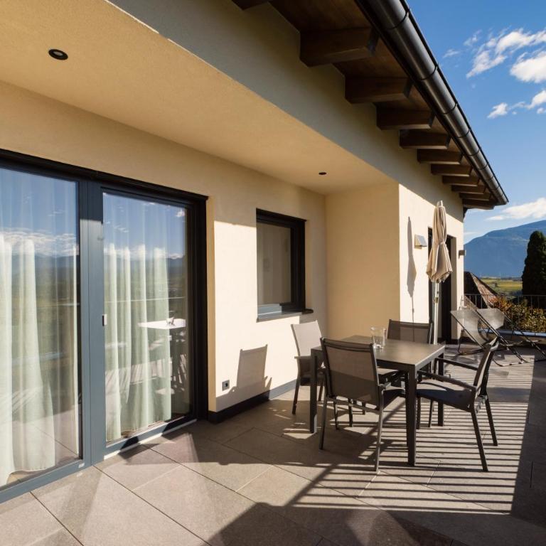 Weingut Gasshof- Panorama Pool in den Weinbergen - Appartamento con Vista Montagna - 23