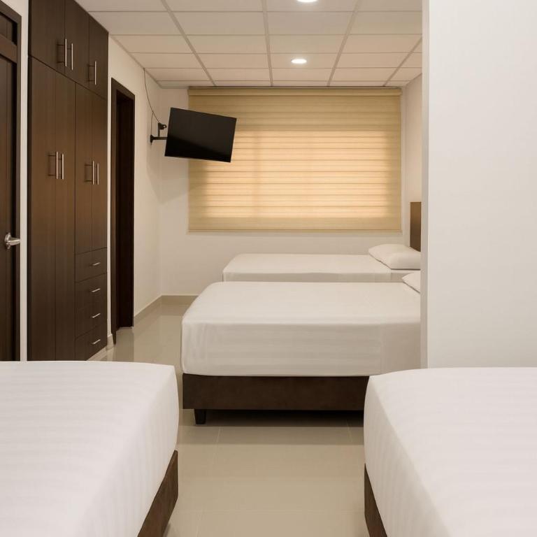 The Royalty Inn ApartmentHotel #1 - Habitación Cuádruple Superior - 2