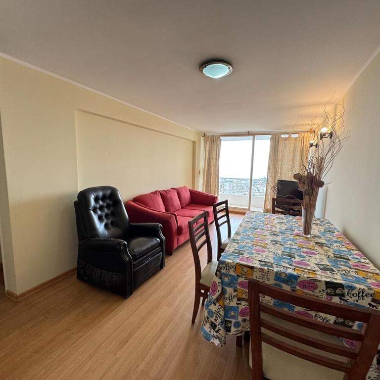 Excellent apartment, view and quiet atmosphere - Three-Bedroom Apartment - 1