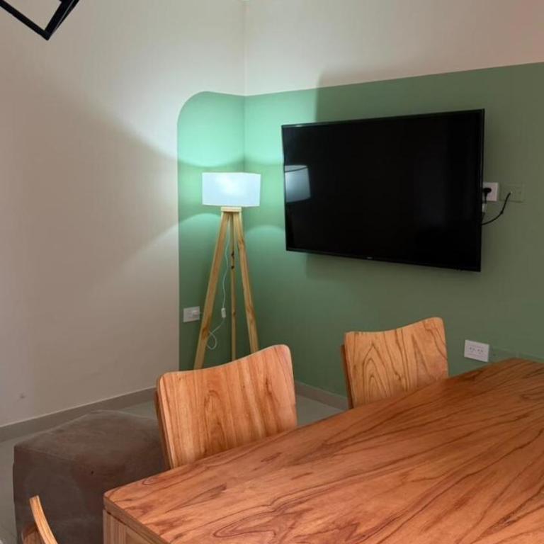 Departamento a Mts Bv Galvez, cerca de todo - One-Bedroom Apartment - 16