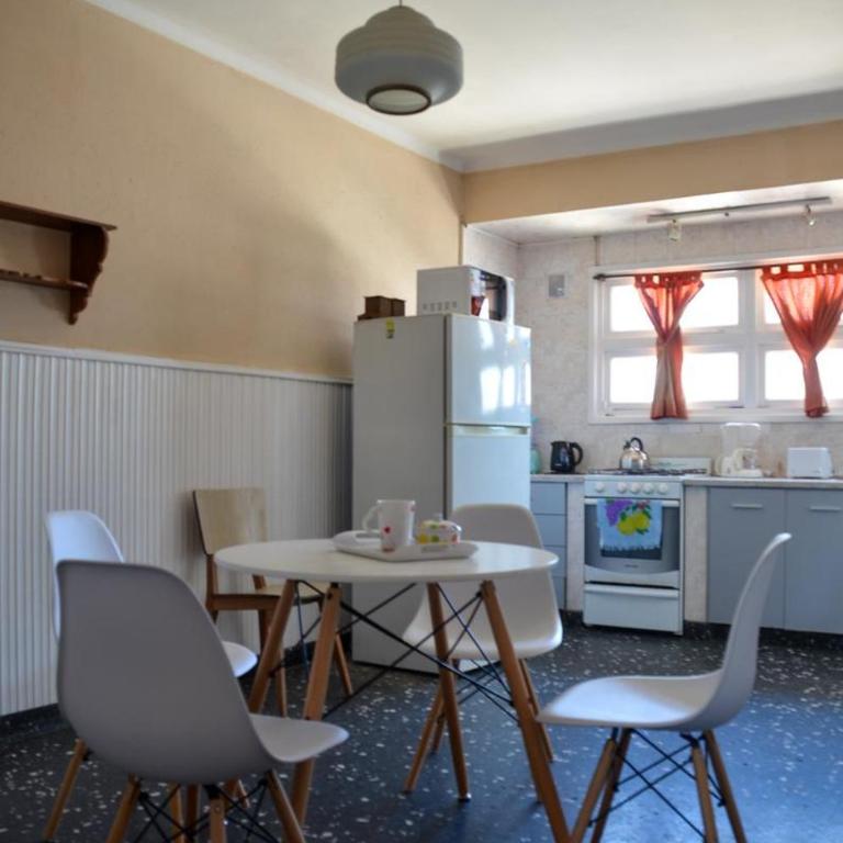 Departamento para 6 personas en barrio Nueva Pompeya - Three-Bedroom Apartment - 18