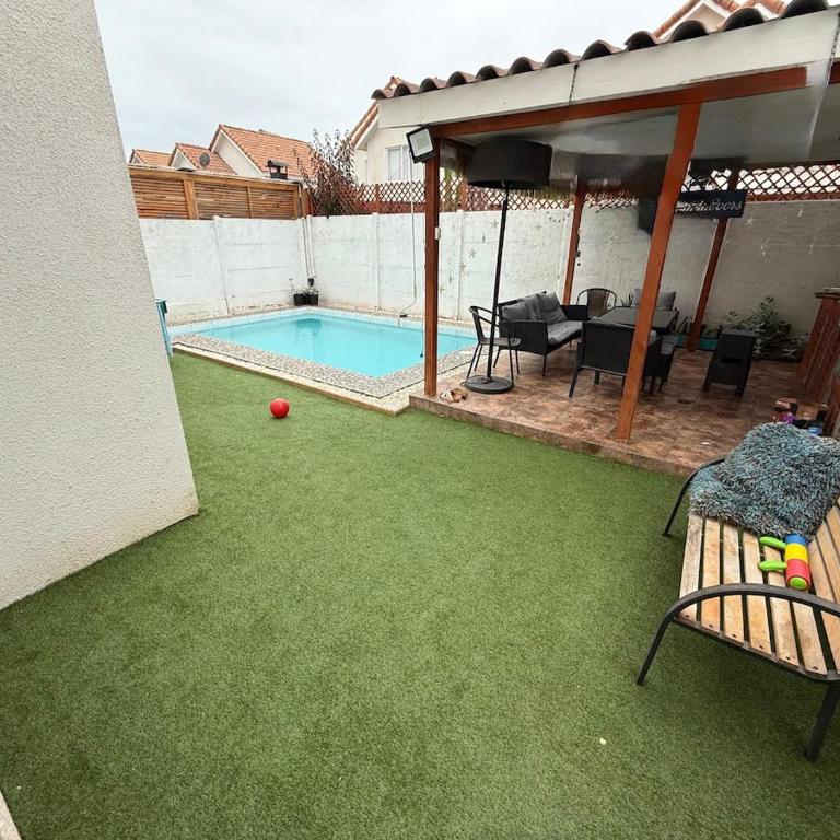 Casa con piscina en privilegiado sector de peñuelas, cercano a la playa peñuelas - One-Bedroom House - 12