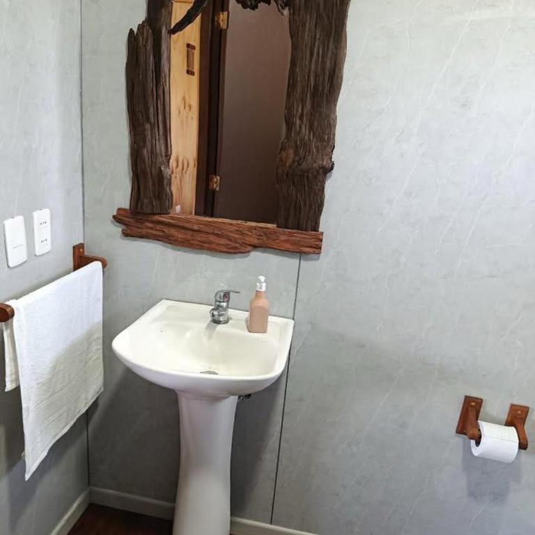 Brisas de Puerto Varas Cabin - One-Bedroom House - 9