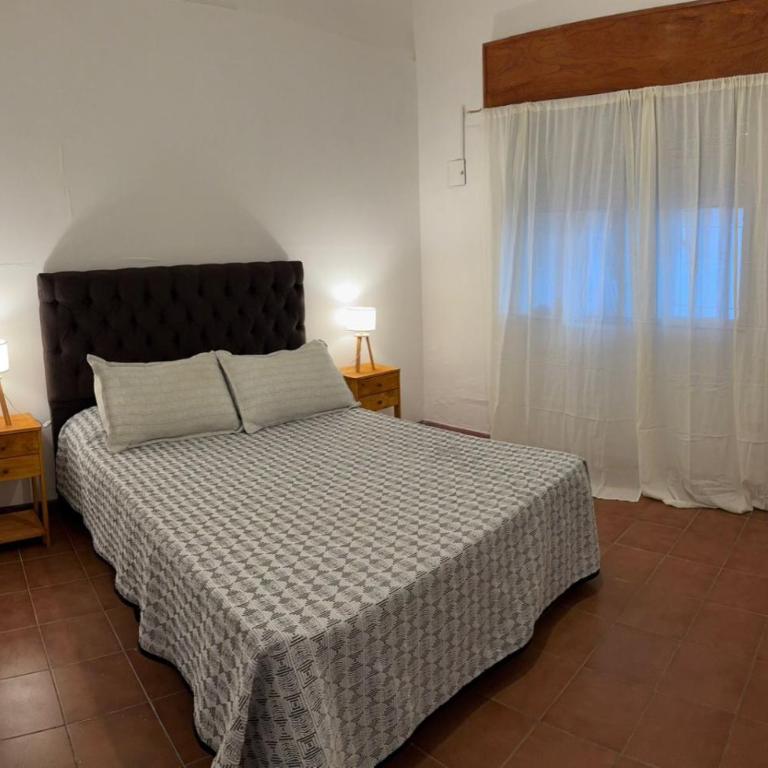 Casa zona CUCÚ de 2 dormitorios - Casa de 2 dormitorios - 1