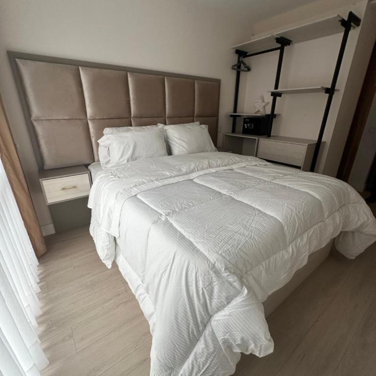 Modern 1-Bedroom Apartment in Parque de la 93 - Studio Apartment - 2