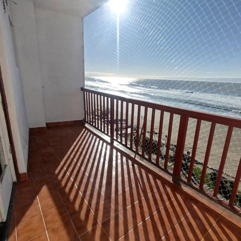 CENTRO- 32 y 2 - HERMOSA VISTA frente al mar - Apartamento con vistas al mar - 1