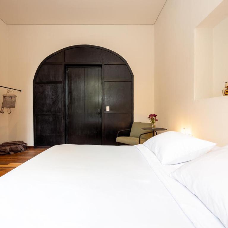 Hotel Boutique Casamía - Double Room with Private Bathroom - 8