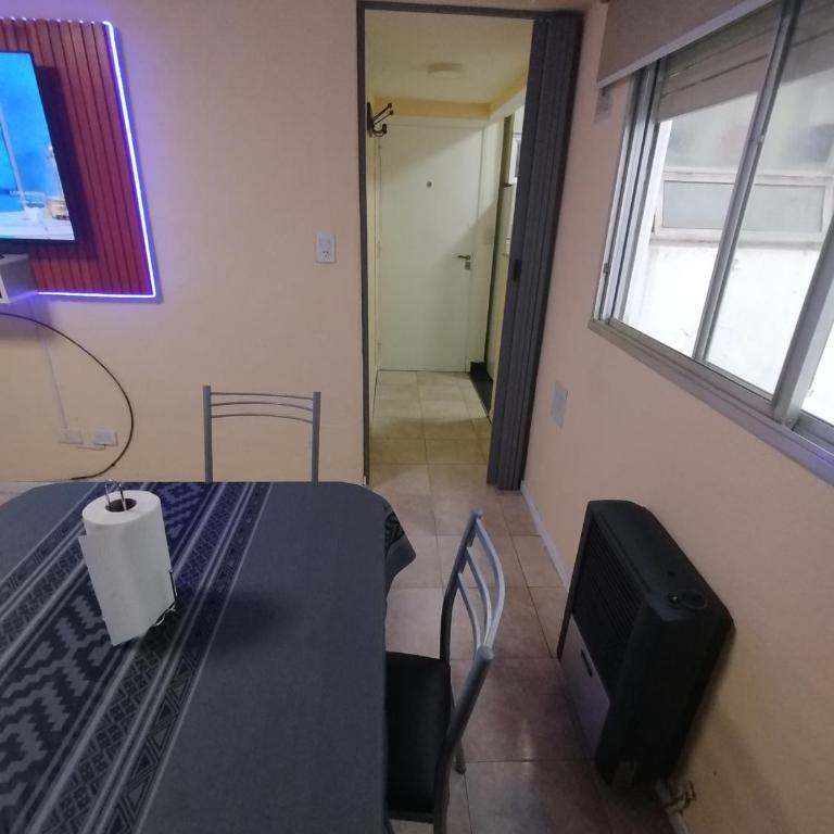 Depto 2 ambientes Centro - Apartamento de 1 dormitorio - 11