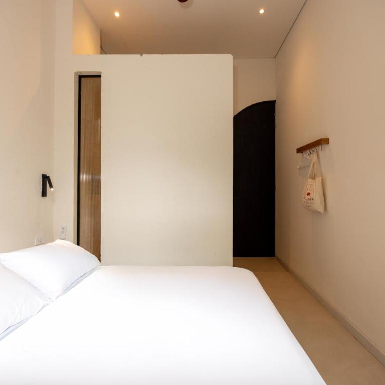 Hotel Boutique Casamía - Small Double Room - 1