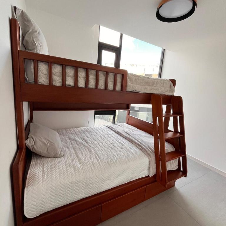 Premium apartment with jacuzzi, wifi and total comfort - Two-Bedroom Apartment - 48