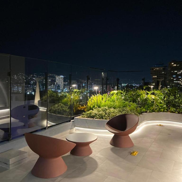 Premium apartment with jacuzzi, wifi and total comfort - Two-Bedroom Apartment - 49