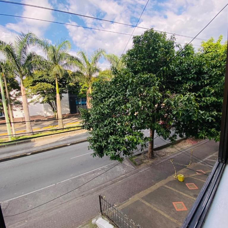La vida es bella! hermoso apartamento cerca al aeropuerto y centro - Two-Bedroom Apartment with Balcony - 19