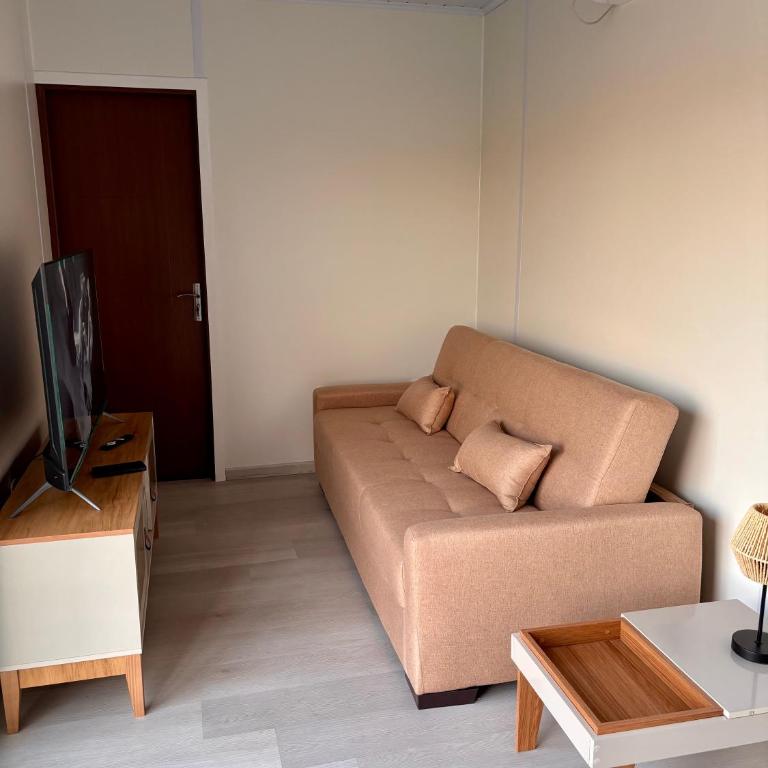 Tres de Mayo - One-Bedroom Apartment - 2