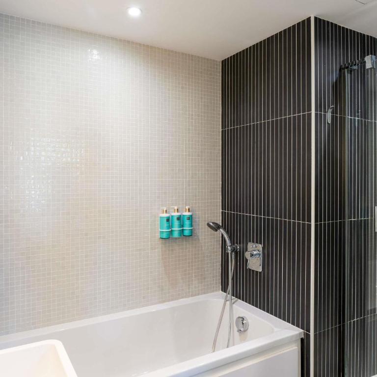Novotel Suites Malaga Centro - Suite - 1