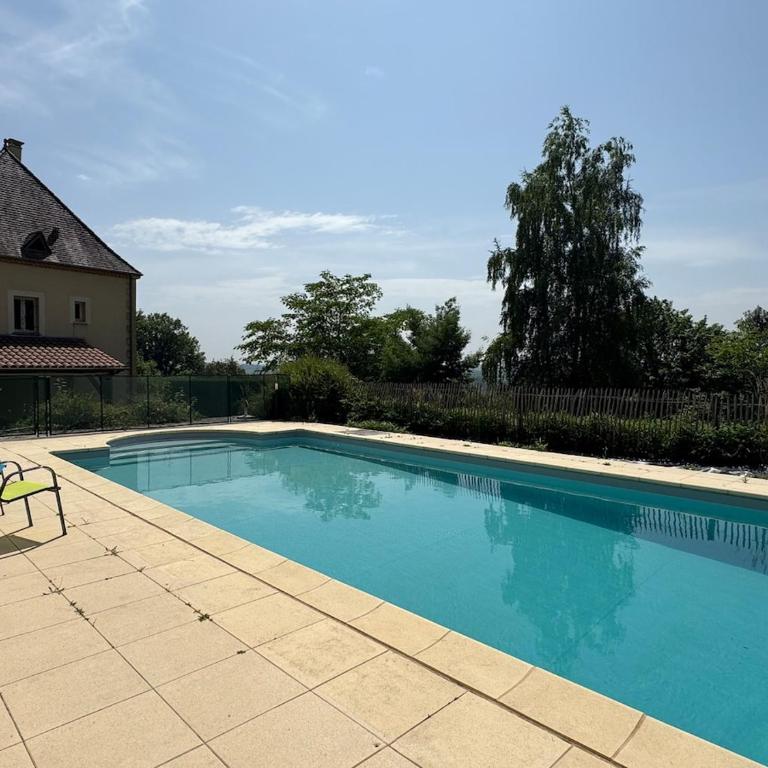 Maison de plain-pied, avec climatisation, à 700 M du centre de Sarlat - Casa con 2 Camere da Letto - 4