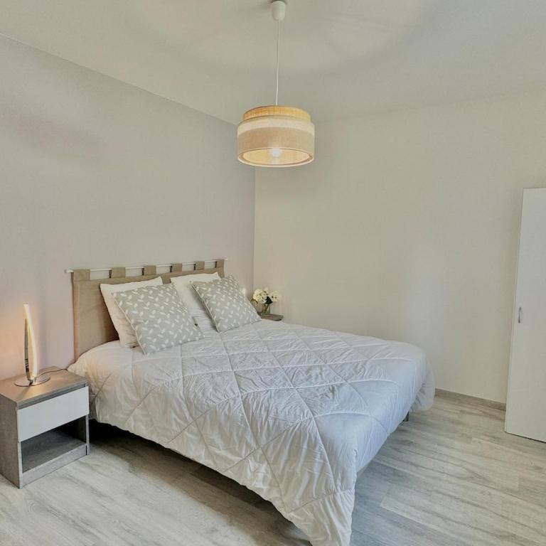 Maison de plain-pied, avec climatisation, à 700 M du centre de Sarlat - Casa con 2 Camere da Letto - 22