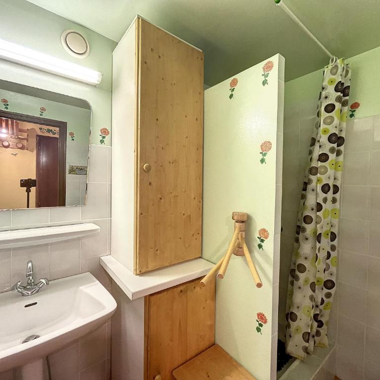 2 Pièces + Mezzanine au pied des pistes avec Parking - Combloux - Appartement 2 Chambres - 13