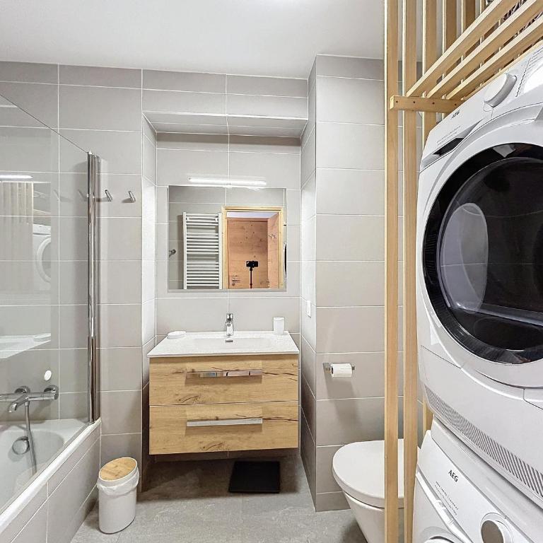 Appartement neuf 4 chambres proche Lac Bio, parking, wifi - Appartement 4 Chambres - 18