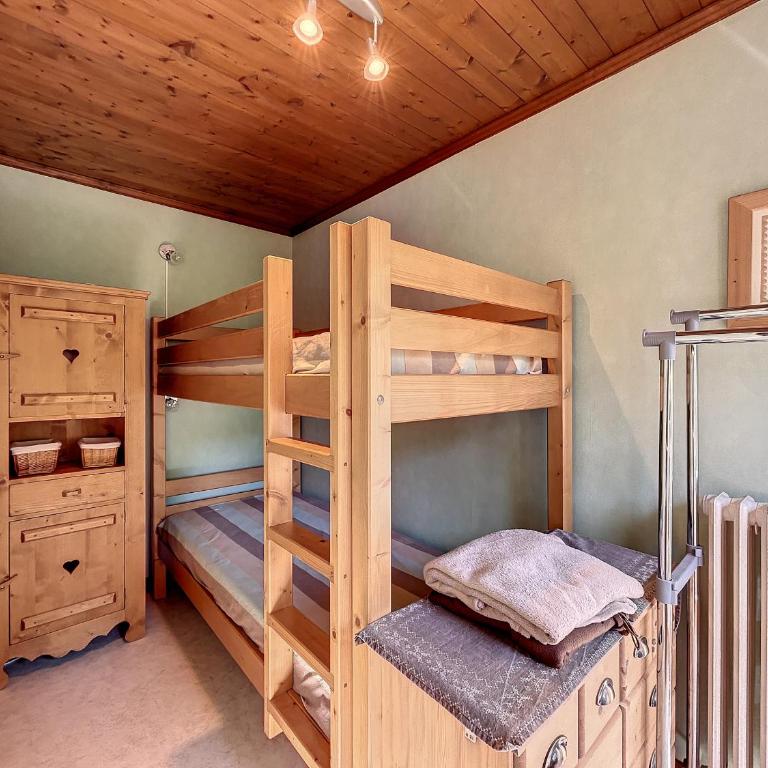 Bel Apt au Centre de Combloux avec Jardin, Balcon, Wifi et Parking à 300m des Commerces - Appartement 2 Chambres - 11