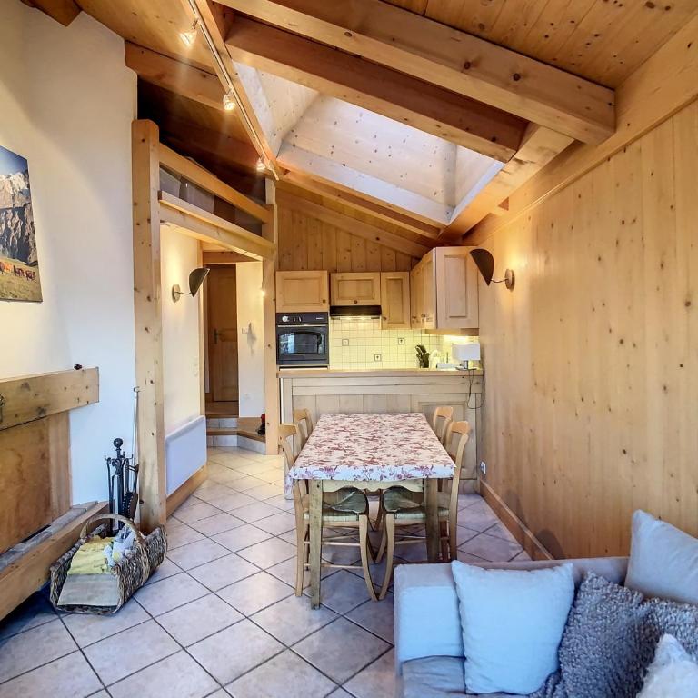Duplex 4 pièces avec parking et wifi au pied des pistes - Appartement 3 Chambres - 21