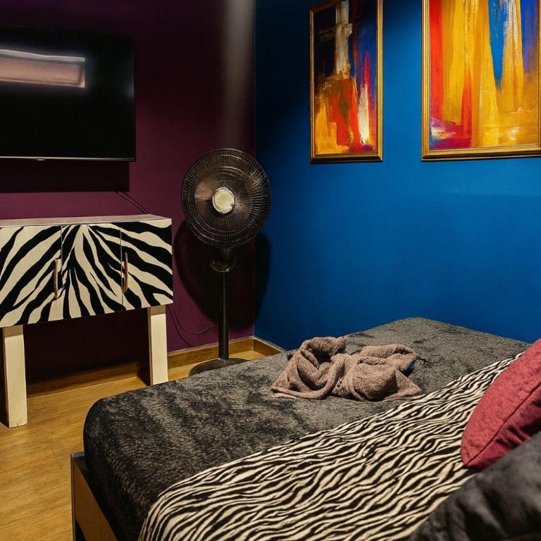 Casa amplia con estilo, poblado, disco y AC - Apartment - 9