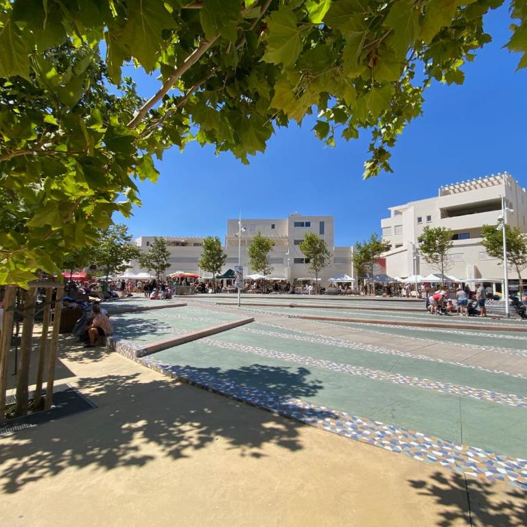 Superbe T2 climatisé avec parking, 4 pers, proche plage - FR-1-798-23 - Apartamento - 27