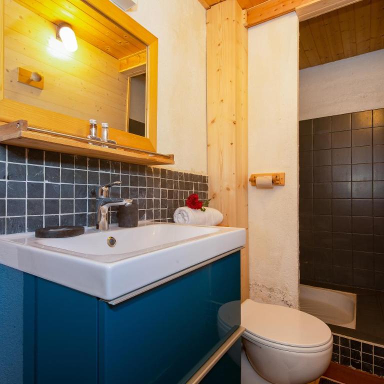 Le Chalet au Tour, Mont Blanc Views & Family Stay Ski IN/ Ski Out - Happy Rentals - Apartment mit Blick auf die Berge - 10