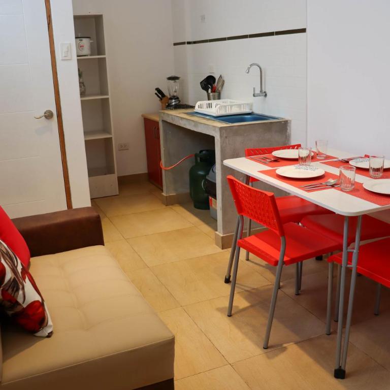 CERRO AZUL Alojamiento - Mini 4 personas - Two-Bedroom Apartment - 6