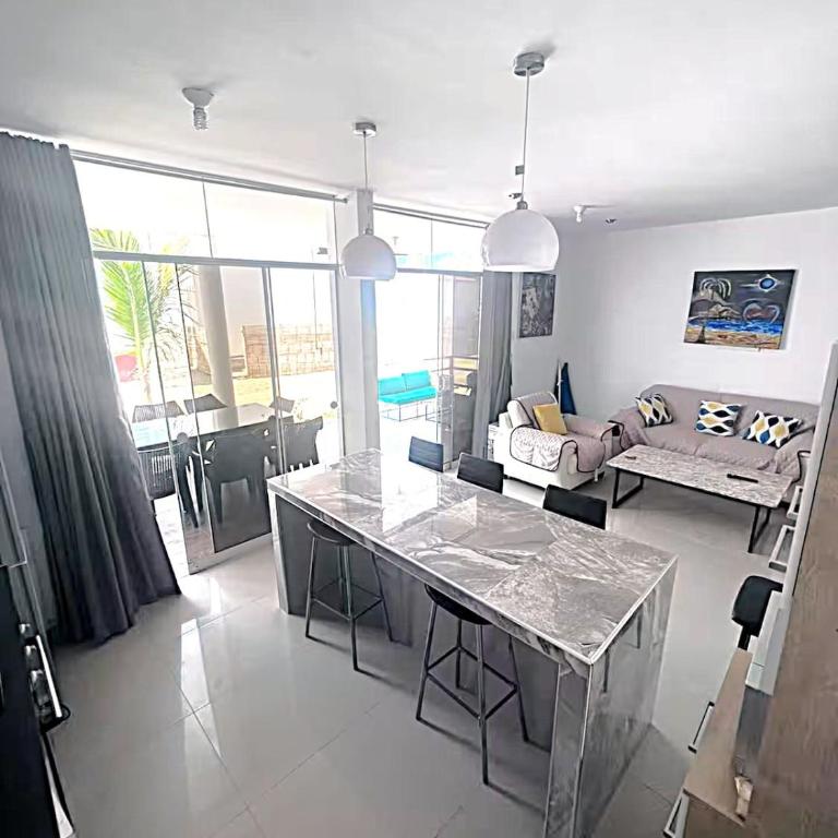 Casa de playa en los Organos, Peru - Vacation Home - 18